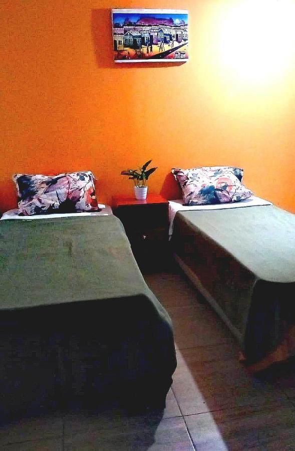 Patio Urbano Suites & Beds モンテビデオ エクステリア 写真