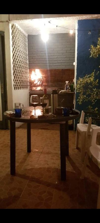 Patio Urbano Suites & Beds モンテビデオ エクステリア 写真